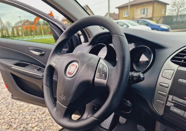 Fiat Bravo cena 19900 przebieg: 178000, rok produkcji 2009 z Gorlice małe 781